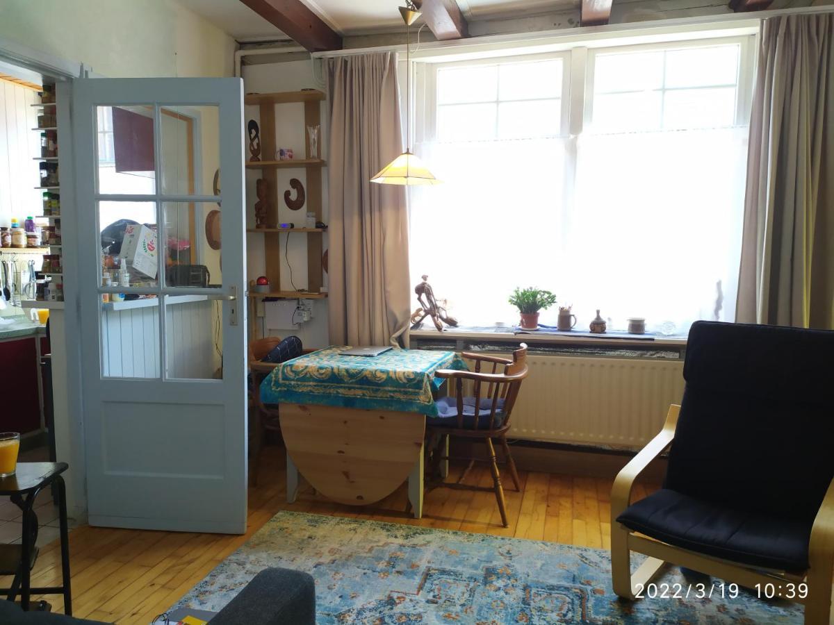 The Cosy Little House With The Sundial Villa Stavenisse Eksteriør billede