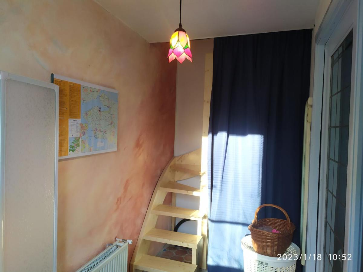 The Cosy Little House With The Sundial Villa Stavenisse Eksteriør billede